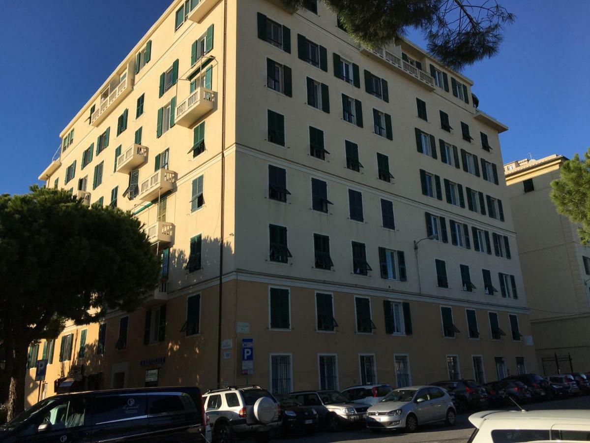 Finestra Su Genova Génova Exterior foto